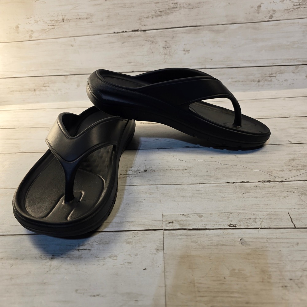 Aerosoles Black Thong Flip Flop Sandals Womens Size 8 Lightweight Comfort Summer